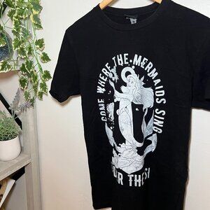 Disney The Little Mermaid Under the Sea Graphic Tee Black Size Small